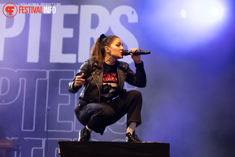 The Interrupters op Pinkpop 2024 - Zondag foto