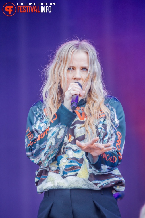 Ilse DeLange op Pinkpop 2024 - Zondag foto
