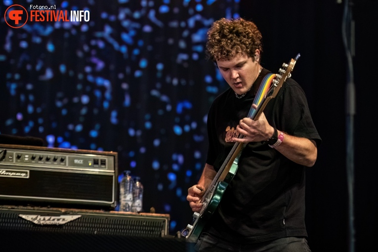 Sea Girls op Pinkpop 2024 - Zondag foto