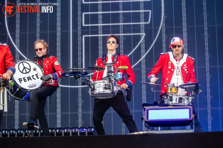 Meute op Pinkpop 2024 - Zondag foto