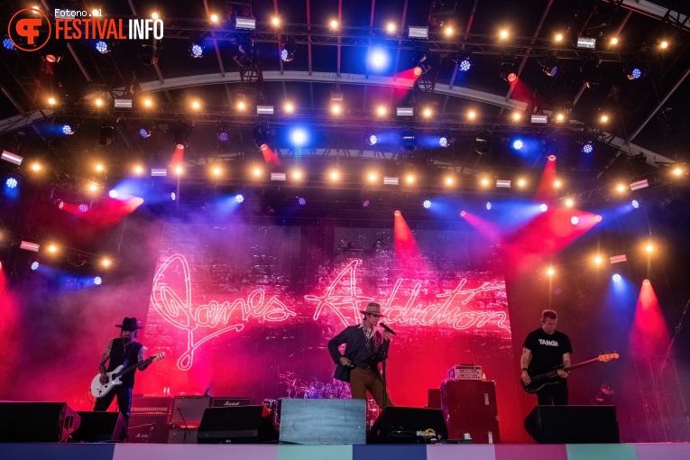 Jane's Addiction op Pinkpop 2024 - Zondag foto