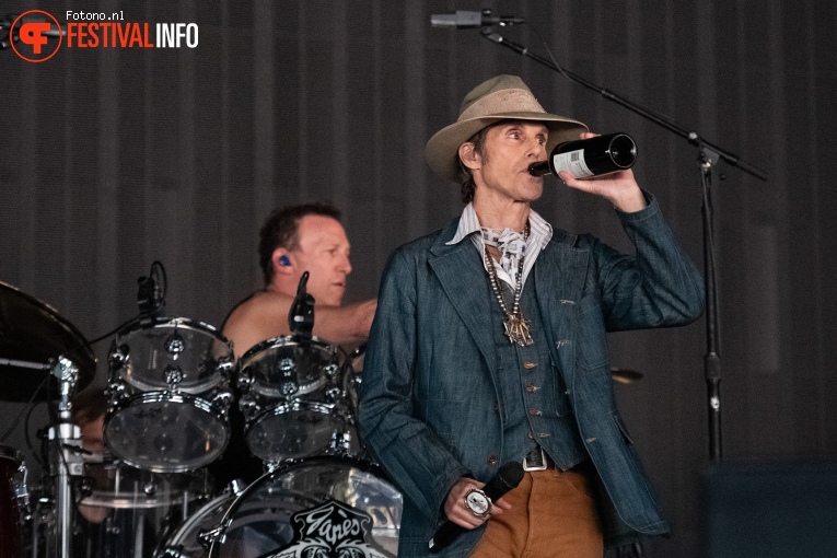 Jane's Addiction op Pinkpop 2024 - Zondag foto