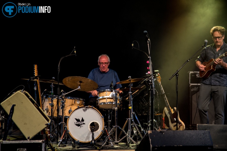 Raymond van het Groenewoud op Raymond van het Groenewoud - 28/06 - Openluchttheater De Goffert foto