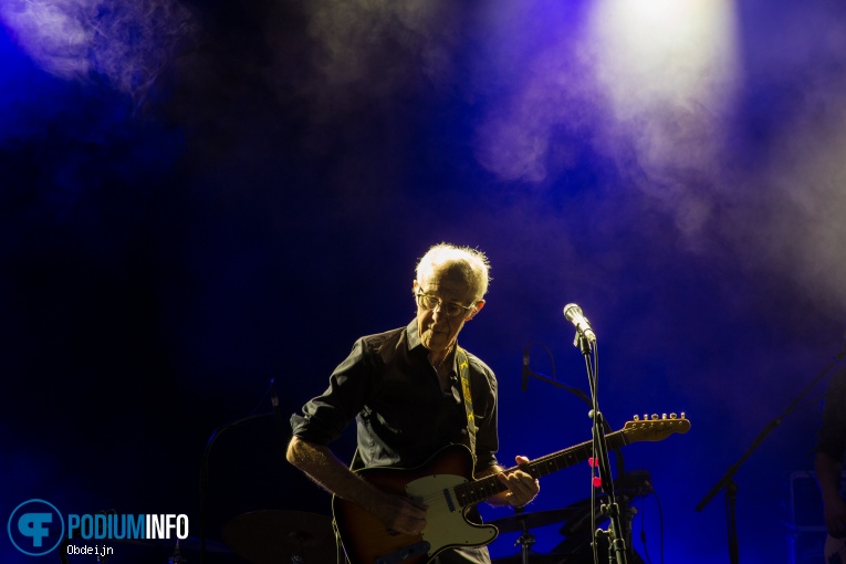 Raymond van het Groenewoud op Raymond van het Groenewoud - 28/06 - Openluchttheater De Goffert foto