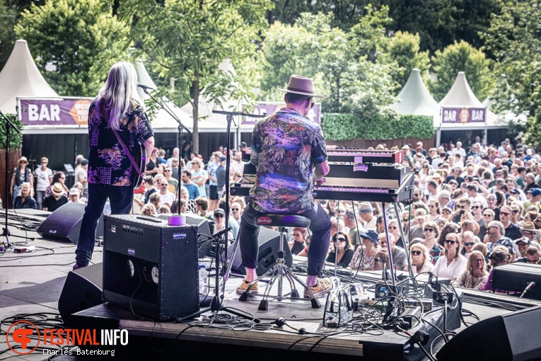 Young Gun Silver Fox op Spoorpark LIVE 2024 foto