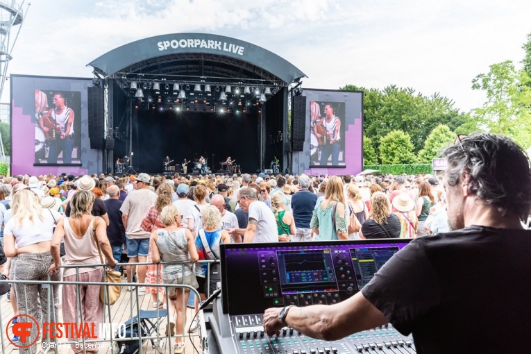 Douwe Bob op Spoorpark LIVE 2024 foto