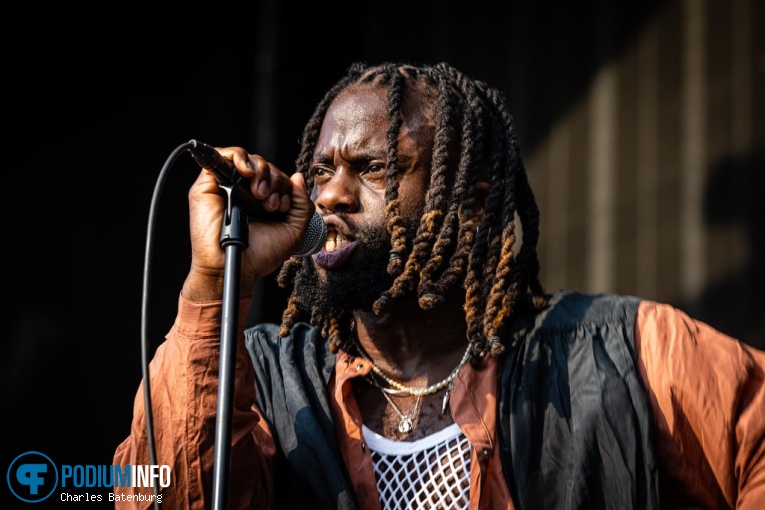 Young Fathers op Massive Attack - 27/06 - Spoorpark foto