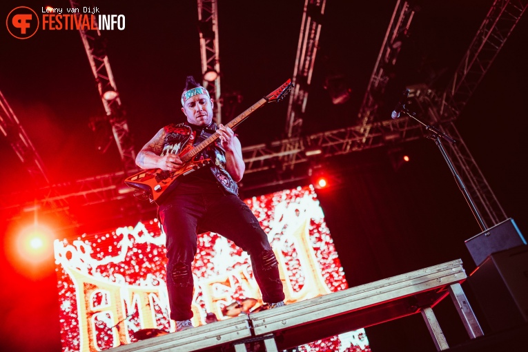 Atreyu op Jera On Air 2024 foto