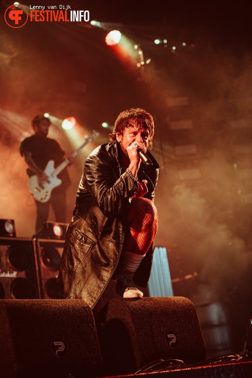 While She Sleeps op Jera On Air 2024 foto