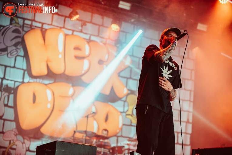 Neck Deep op Jera On Air 2024 foto