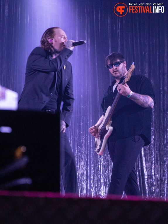 Frank Carter & The Rattlesnakes op Jera On Air 2024 foto