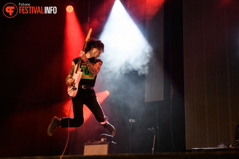 Bad Nerves op Down The Rabbit Hole 2024 - Vrijdag foto