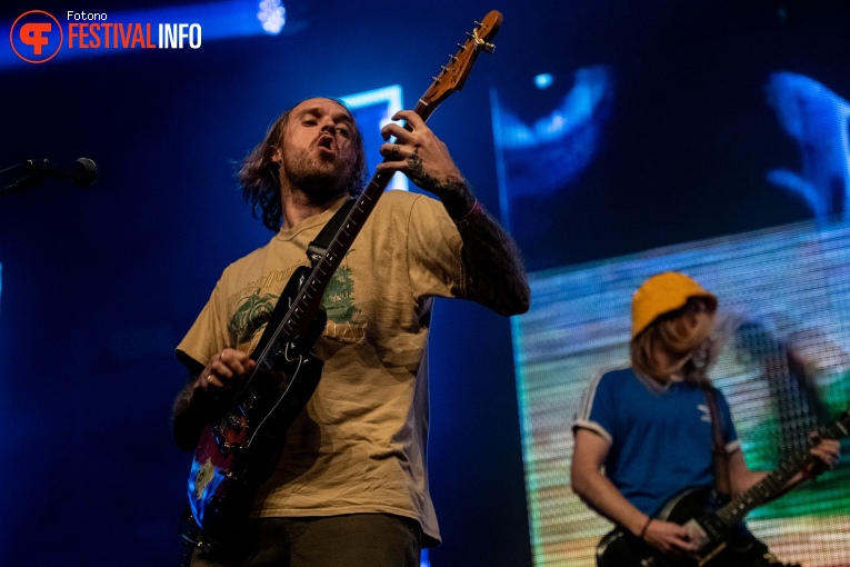 Psychedelic Porn Crumpets op Down The Rabbit Hole 2024 - Vrijdag foto