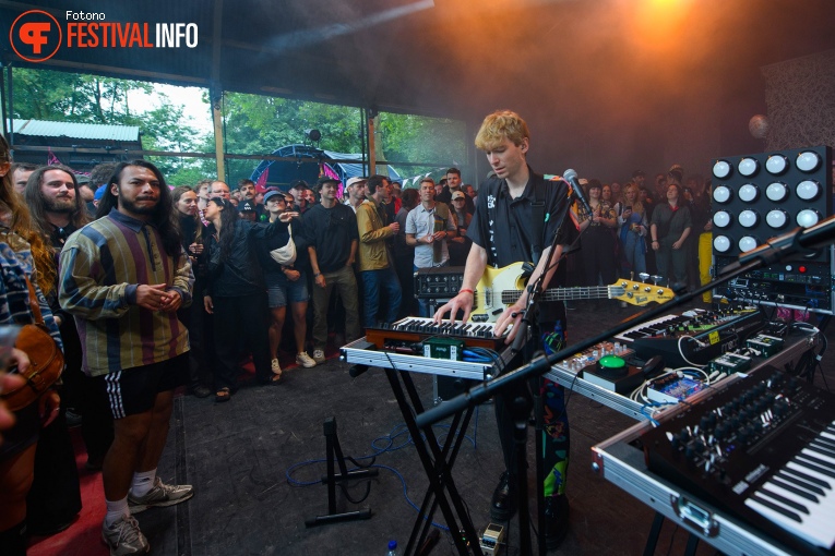Aili op Down The Rabbit Hole 2024 - Vrijdag foto