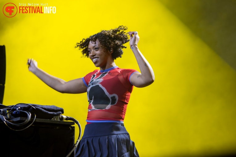 Nia Archives op Down The Rabbit Hole 2024 - Vrijdag foto