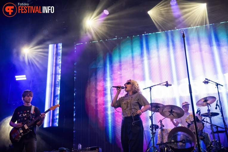 Blondshell op Down The Rabbit Hole 2024 - Vrijdag foto