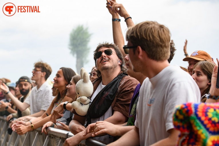 Jessie Ware op Down The Rabbit Hole 2024 - Zondag foto