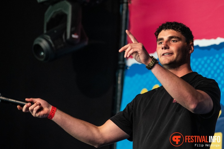 DJ  Tavento op Gelderpop 2024 foto