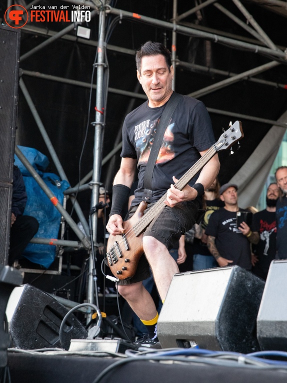 Dog Eat Dog op Hellmond Open Air 2024 foto