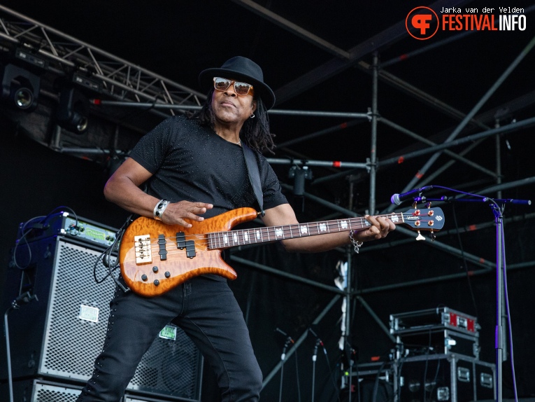 Living Colour op Hellmond Open Air 2024 foto