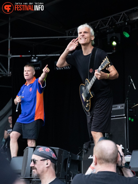Dog Eat Dog op Hellmond Open Air 2024 foto