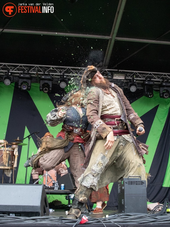 Ye Banished Privateers op Pirate Metal Party 2024 foto