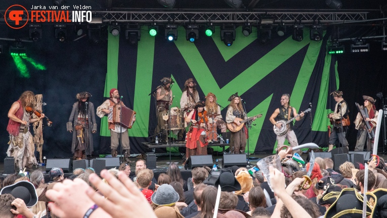 Ye Banished Privateers op Pirate Metal Party 2024 foto