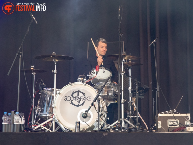 Solar Fake op Amphi Festival 2024 foto