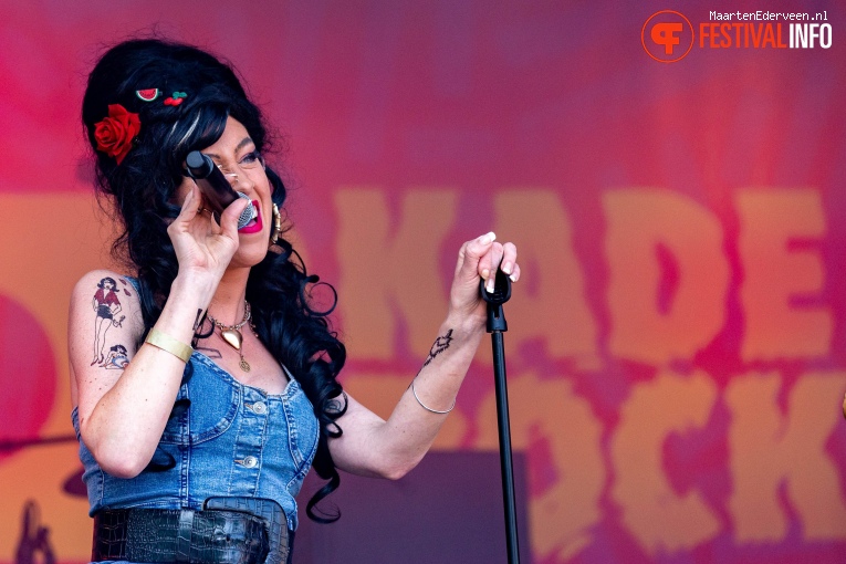 Celebrating Amy op Kaderock 2024 foto