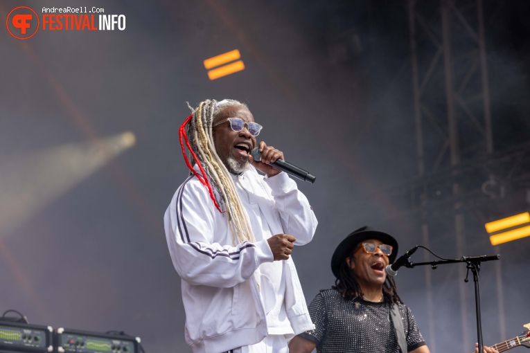 Living Colour op Zwarte Cross 2024 - Vrijdag foto