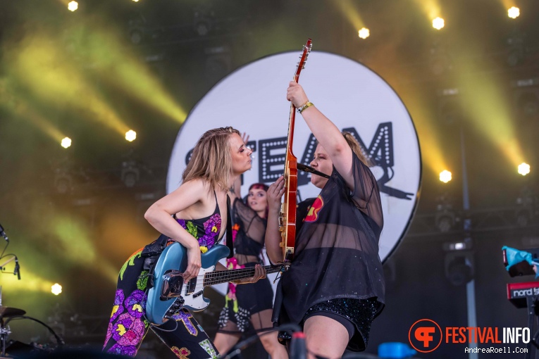 Steam Sister op Zwarte Cross 2024 - Zondag foto