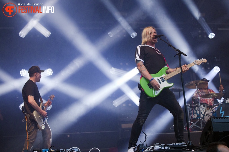 Swear Blind op Waterpop 2024 foto