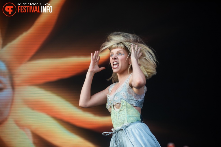 Aurora op Paléo 2024 foto