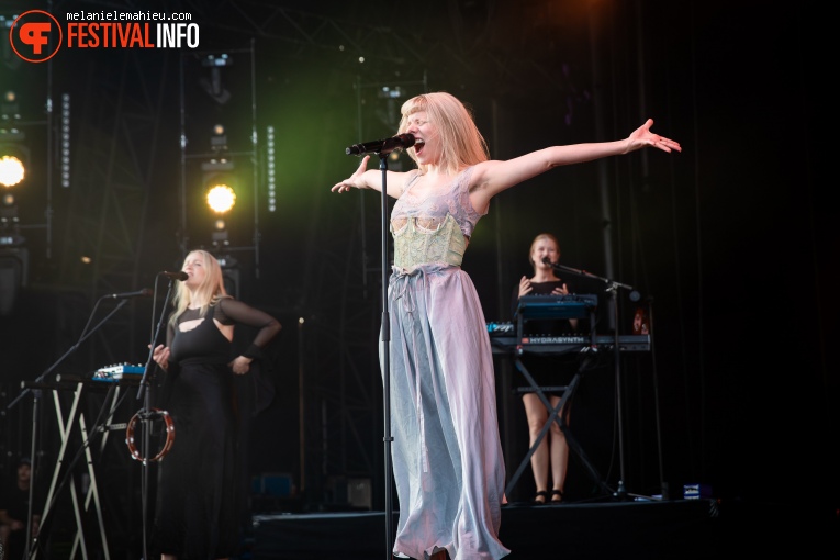 Aurora op Paléo 2024 foto