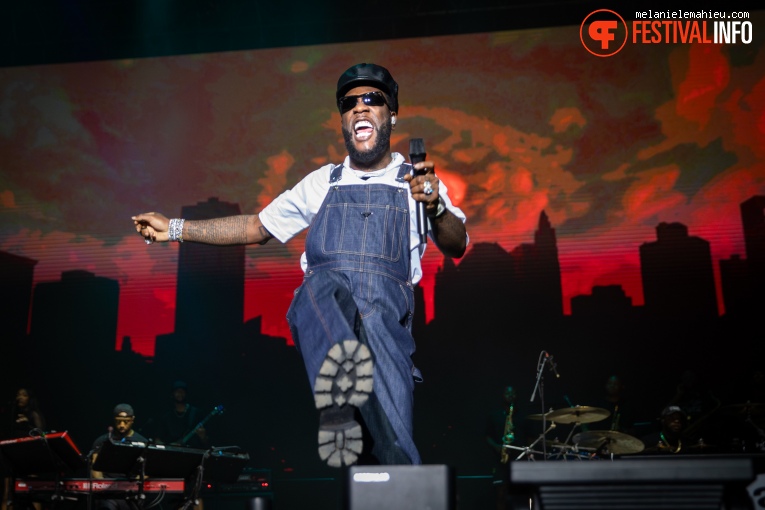 Burna Boy op Paléo 2024 foto