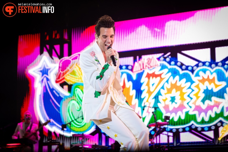 MIKA op Paléo 2024 foto