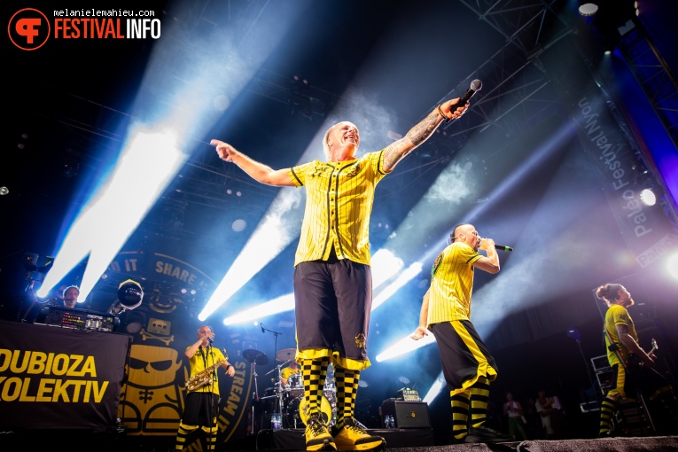 Dubioza Kolektiv op Paléo 2024 foto
