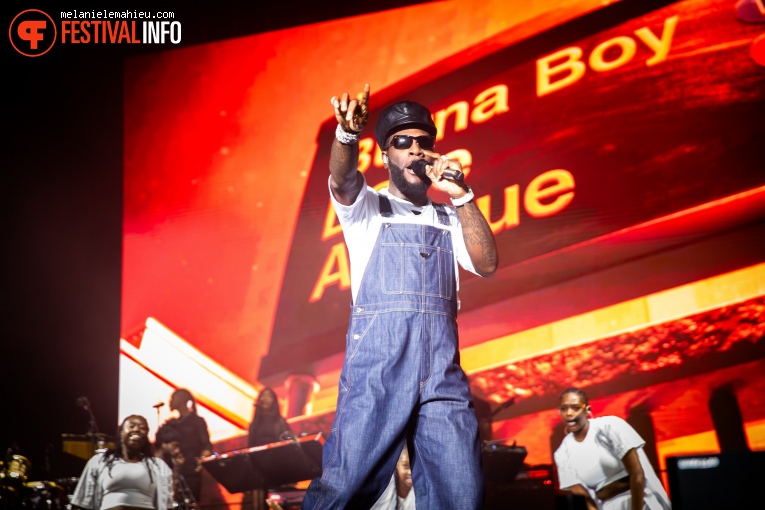 Burna Boy op Paléo 2024 foto