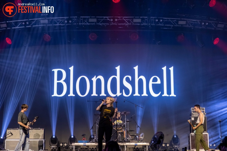 Blondshell op Sziget 2024 - Woensdag foto