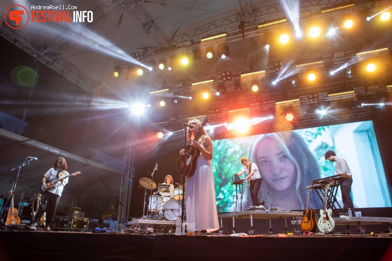 néomí op Sziget 2024 - Donderdag foto