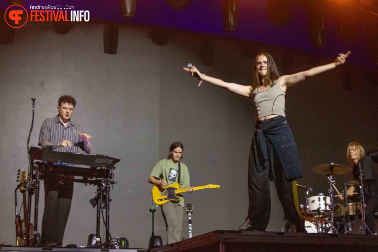 MØ op Sziget 2024 - Zaterdag foto