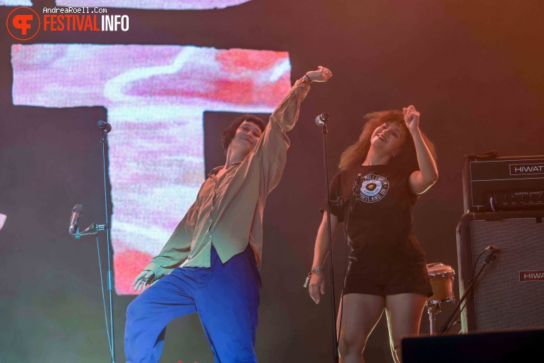 Yard Act op Sziget 2024 - Maandag foto