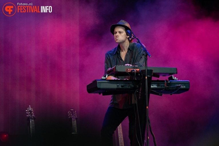 Half Moon Run op Lowlands 2024 - Vrijdag foto