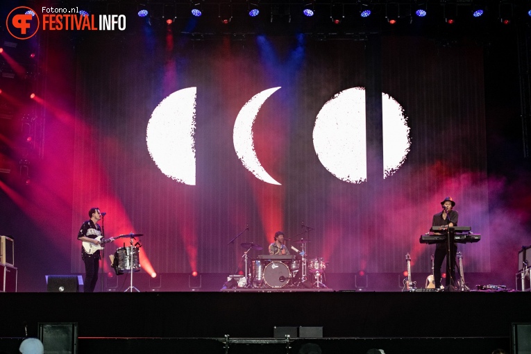 Half Moon Run op Lowlands 2024 - Vrijdag foto
