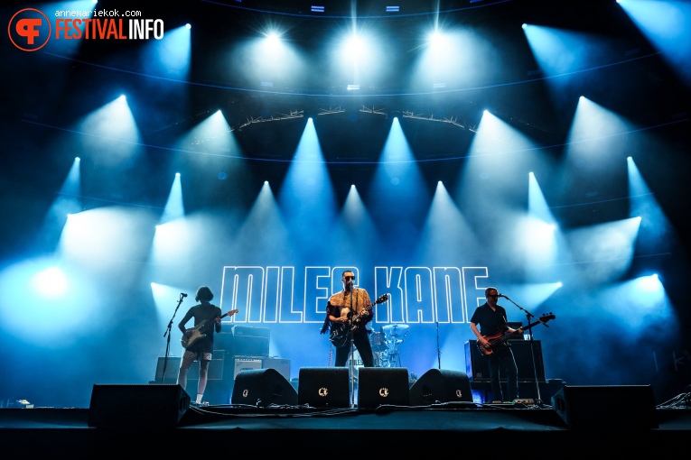 Miles Kane op Lowlands 2024 - Vrijdag foto