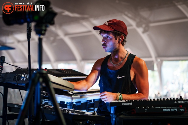 Lander & Adriaan op Lowlands 2024 - Zaterdag foto