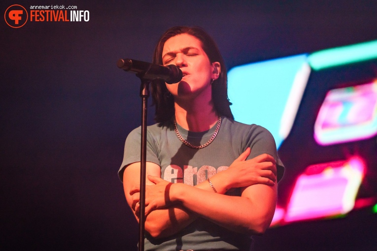 Romy op Lowlands 2024 - Zaterdag foto