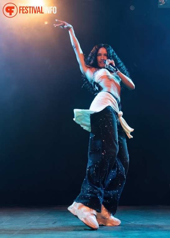 Mette op Lowlands 2024 - Zondag foto