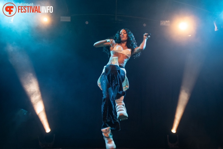 Mette op Lowlands 2024 - Zondag foto