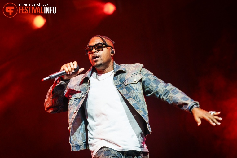 Nas op Lowlands 2024 - Zondag foto